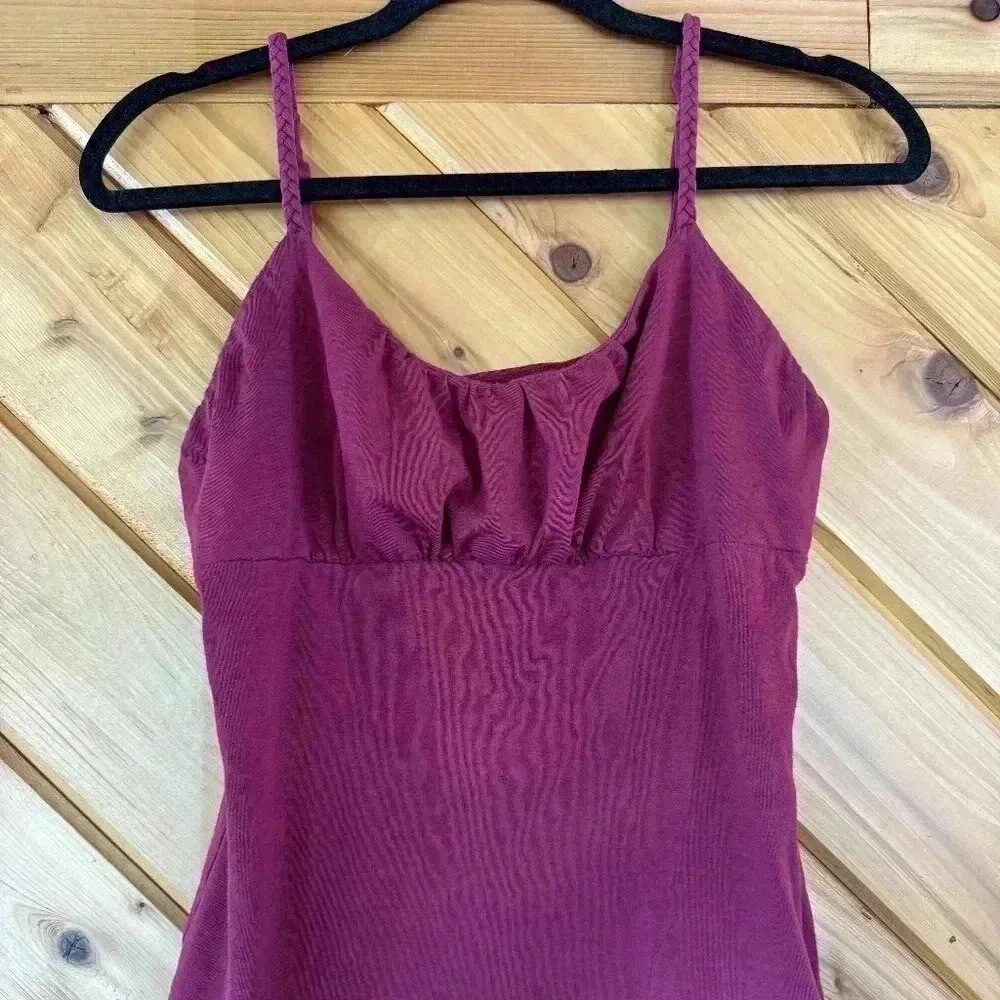Pre-Loved & Cute Maroon Tank Top